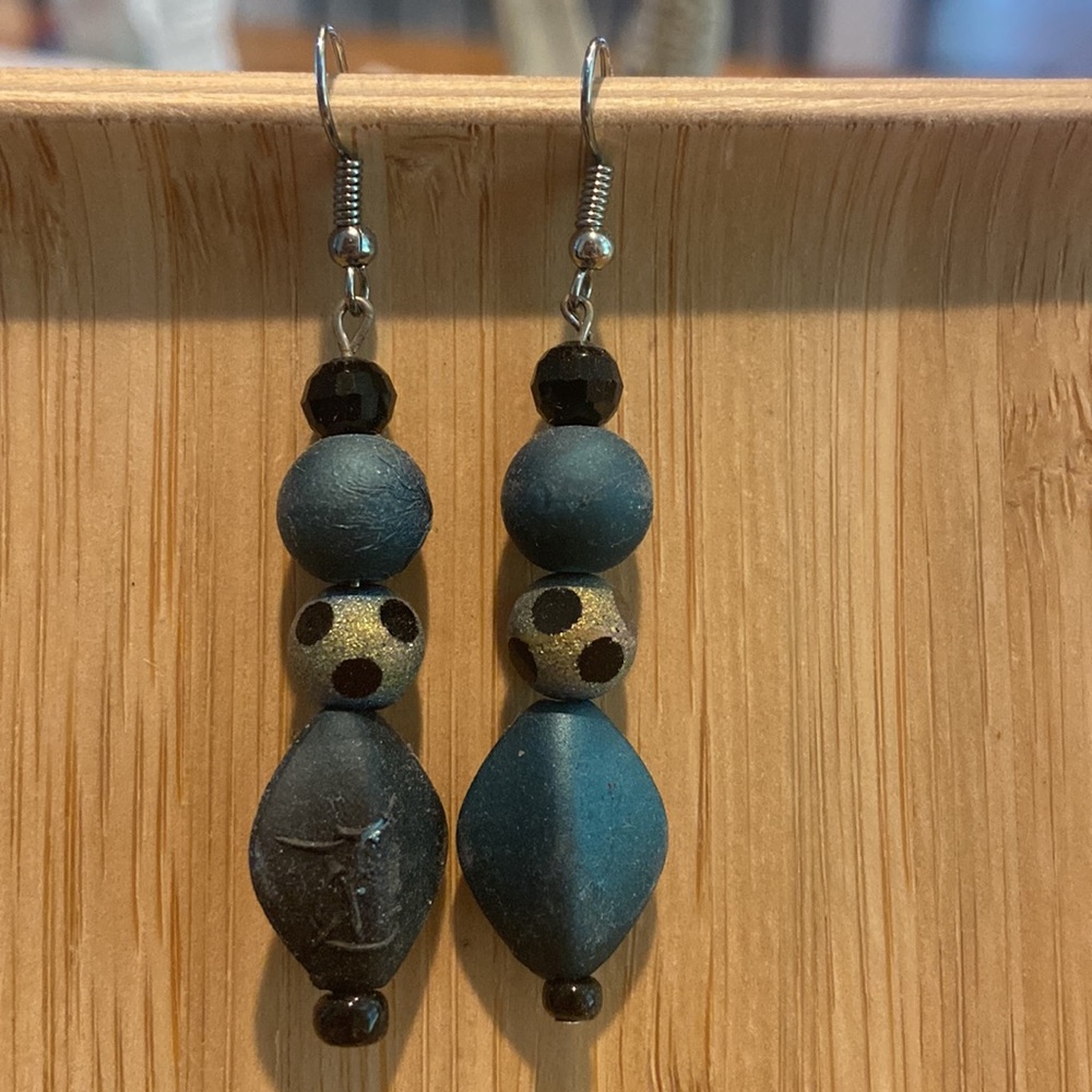 Handmade earrings - Picture 3 of 4